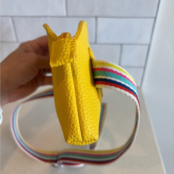 Nordstrom Belt Bag Fanny Pack Crossbody Purse Rainbow Strap 39" Yellow Pebbled - Picture 6 of 9